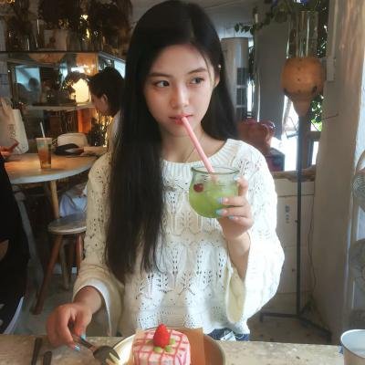 女性集中营